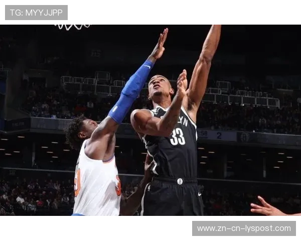 小波特迎着封盖完成抛投,篮网继续上涨分差